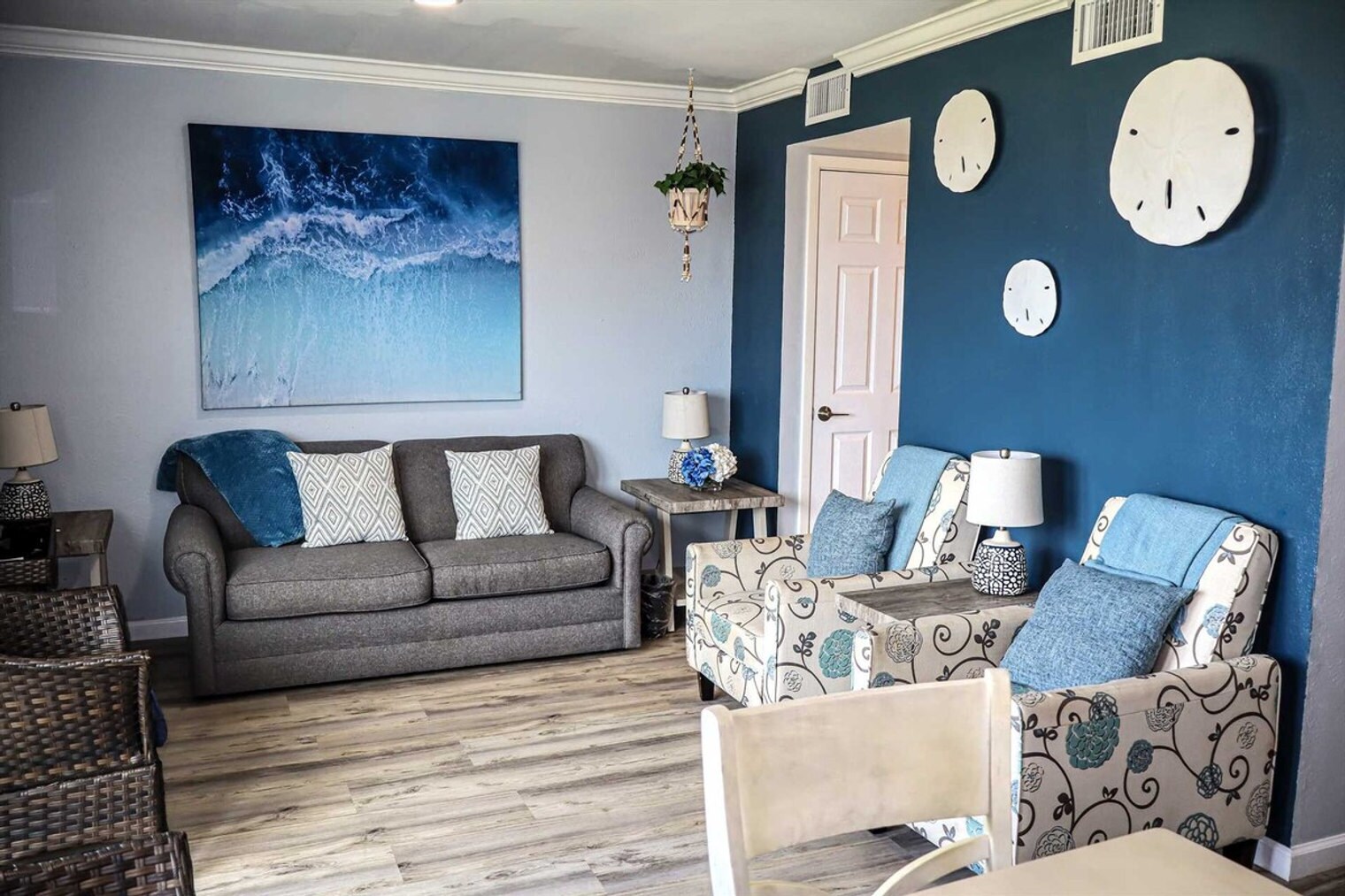 Building Photo - 5008 Gulf Blvd