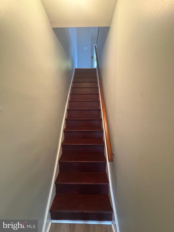 Building Photo - 4564 Bermuda St