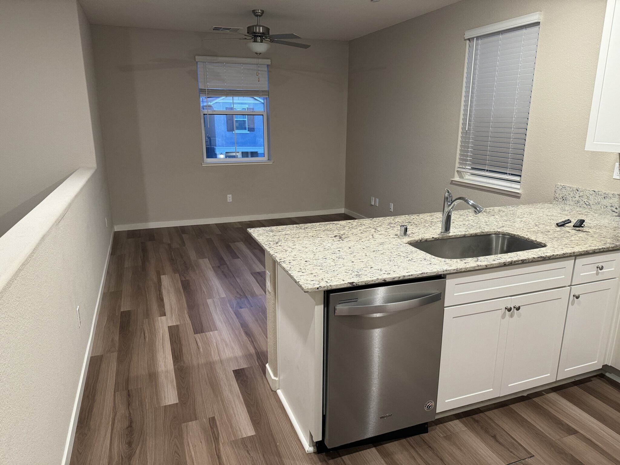 Building Photo - 4097 Southampton St