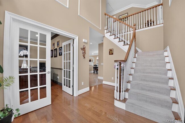 Building Photo - 36 Deangelis Dr