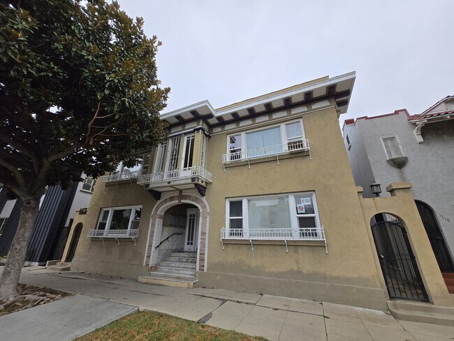 Primary Photo - 1109 E 1st St