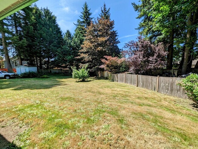 Building Photo - 3Bd/1.5Ba Kenmore House