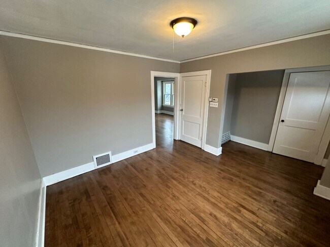 Building Photo - 3538-3540 N 2nd Lane - Duplex