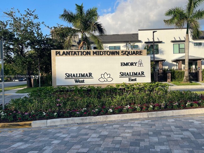 Building Photo - 8366 NW 7th Ct