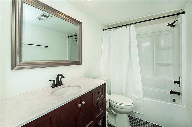 Building Photo - 4664 Matilda St