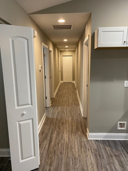 Building Photo - 5357 Riley Oaks Trl