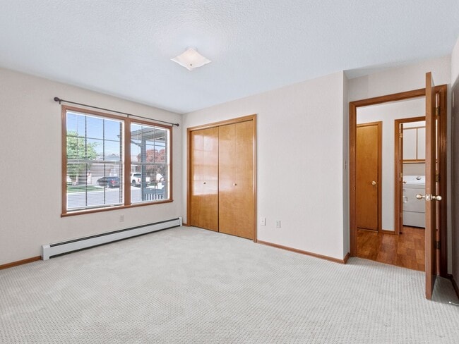 Building Photo - Spacious 2BR Rental with Open Floor Plan & Low-Maintenance yard
