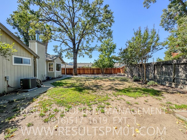 Building Photo - 5401 Ash Ct