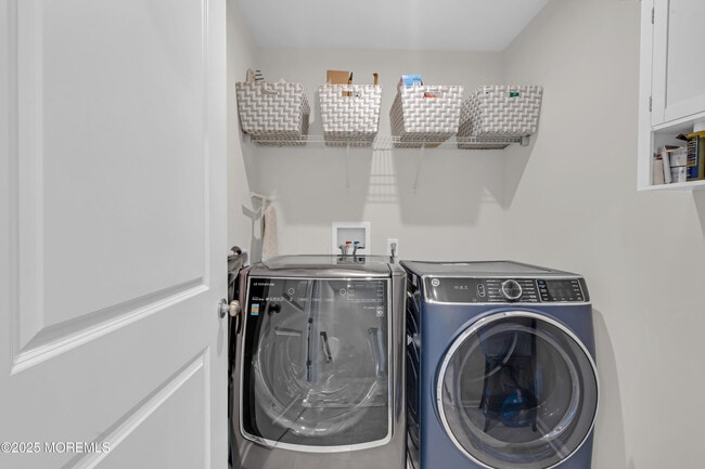 Building Photo - 2002 Evans Ln