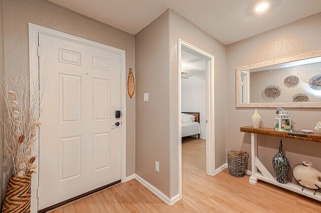 Building Photo - 768 Delany Cv Ct