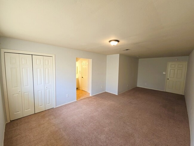 Building Photo - 5611 Caldicote St