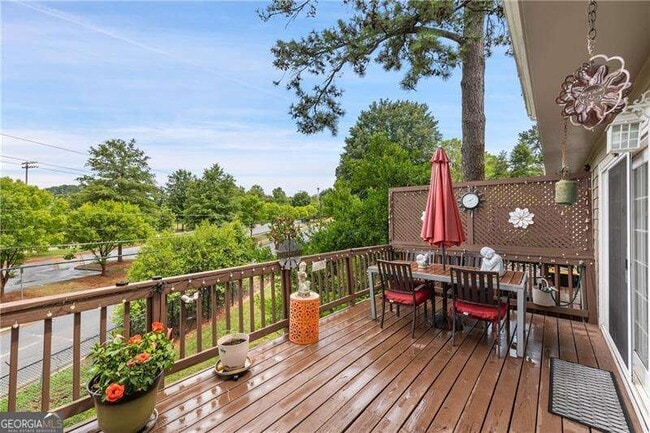 Building Photo - 2674 Farmstead Rd