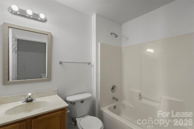 Building Photo - 11022 Garden Oaks Ln