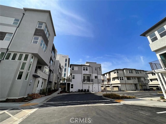Building Photo - 1118 W Cara Dr