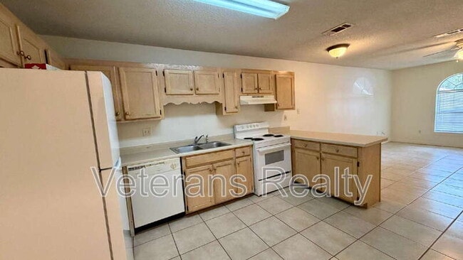 Building Photo - 6323 Fred Allen Rd