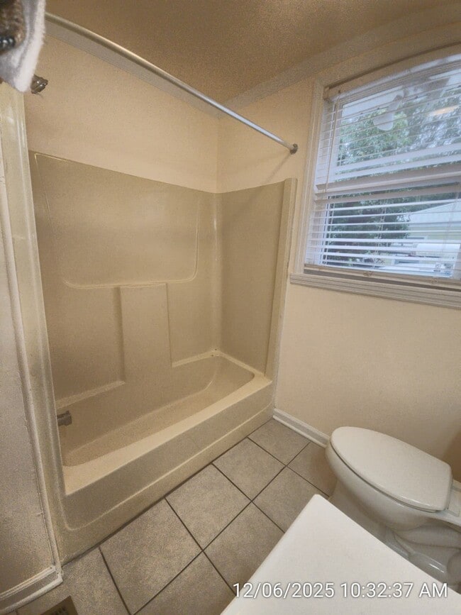 Building Photo - 2149 Texas Ave