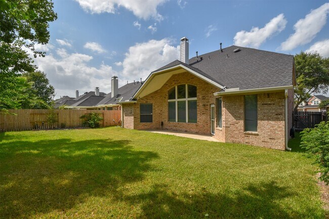Building Photo - 21223 Pennshore Ln