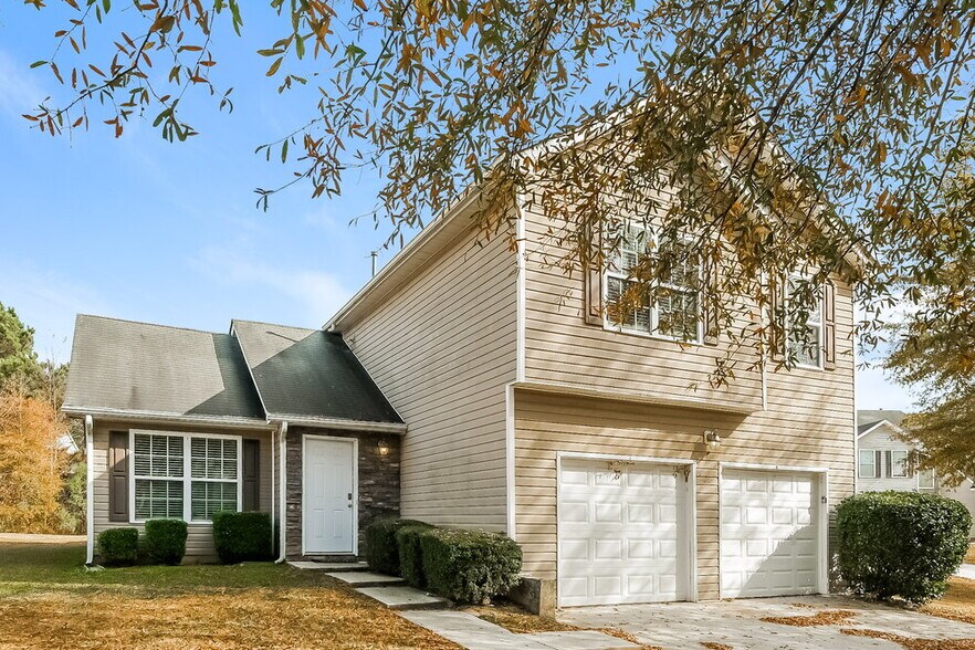 Building Photo - 4352 Arabian Way SW