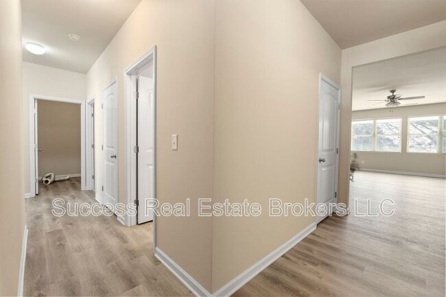 Building Photo - 87 Possum Creek Ln