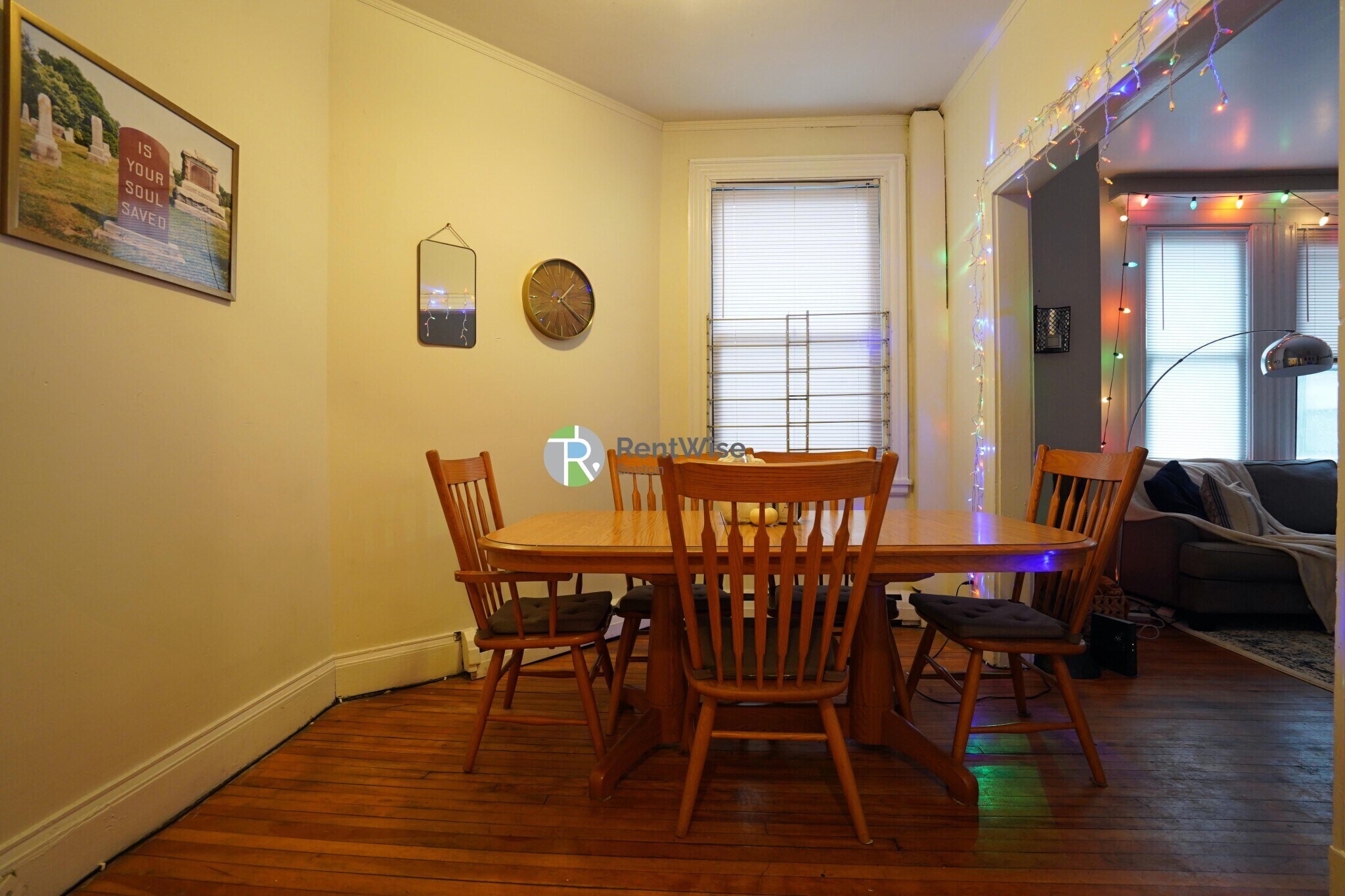 Building Photo - 72 Gardner St