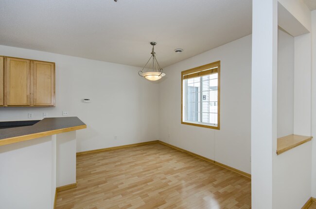 Building Photo - 6221 30th Ave NW