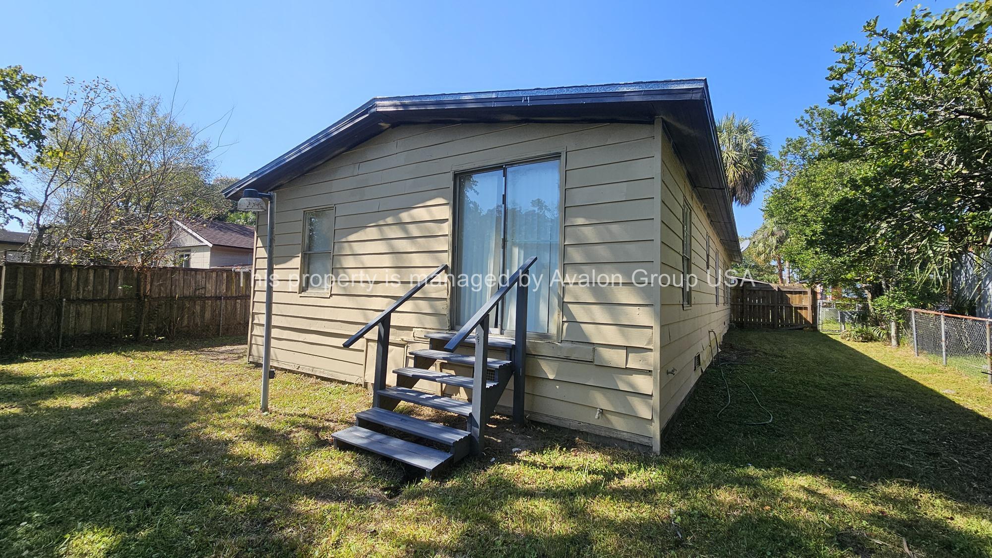 Building Photo - 7519 Mc Cowan Dr