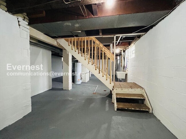 Building Photo - 763 Shaw Ave