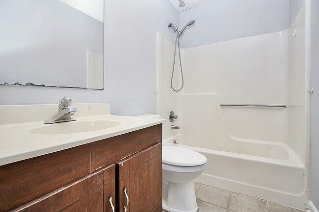 Building Photo - 8428 Clear Meadow Ln