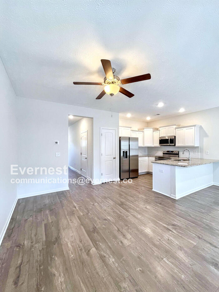 Building Photo - 218 Ansley Wy