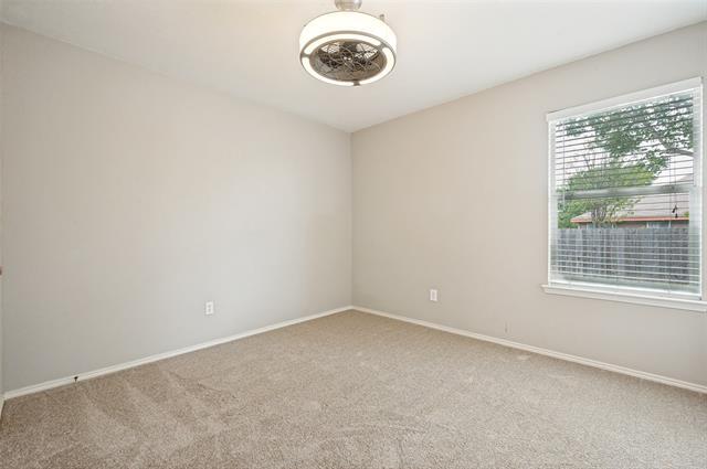Building Photo - 3705 Hermalinda Dr
