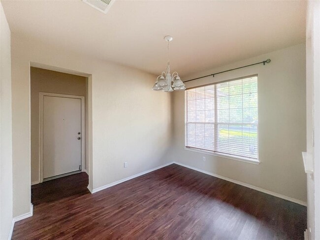 Building Photo - 10717 Strand St