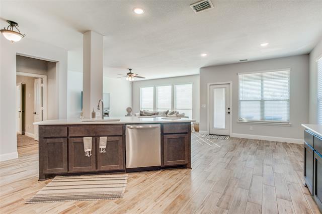 Building Photo - 1212 Porter Ln