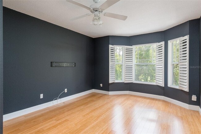 Building Photo - 2876 Bayshore Trails Dr