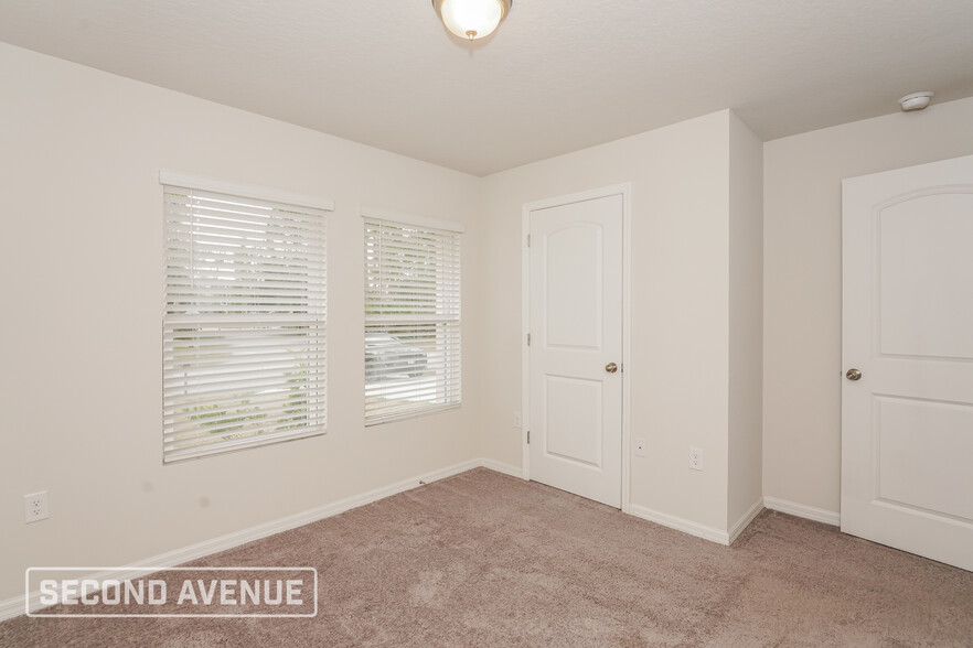 Building Photo - 114 Ramblewood Dr