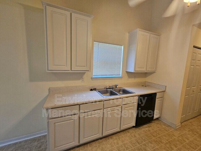 Building Photo - 3989 Meadow Glen Way