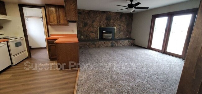 Building Photo - 7014 Ridge Rd