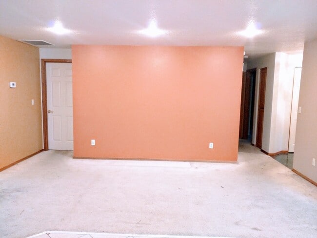 Building Photo - 20778 SW Longacre St