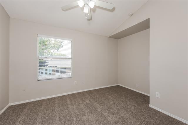 Building Photo - 3705 Huckleberry Dr