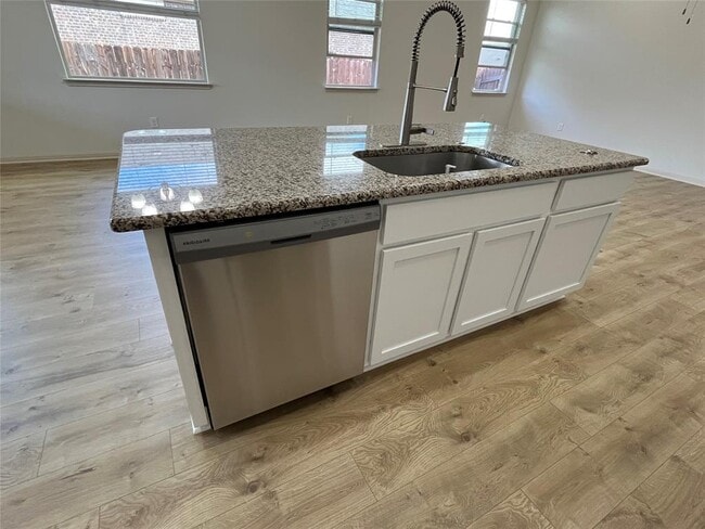 Building Photo - 18508 Calasetta Dr