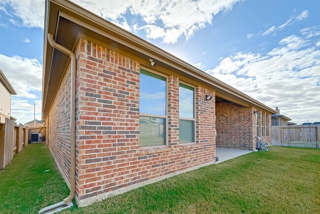 Building Photo - 3514 Matterhorn Dr