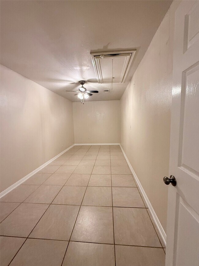 Building Photo - 19202 Poplar Trails Ln