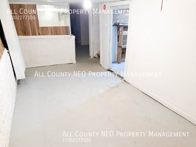 Building Photo - 519 E 103rd St