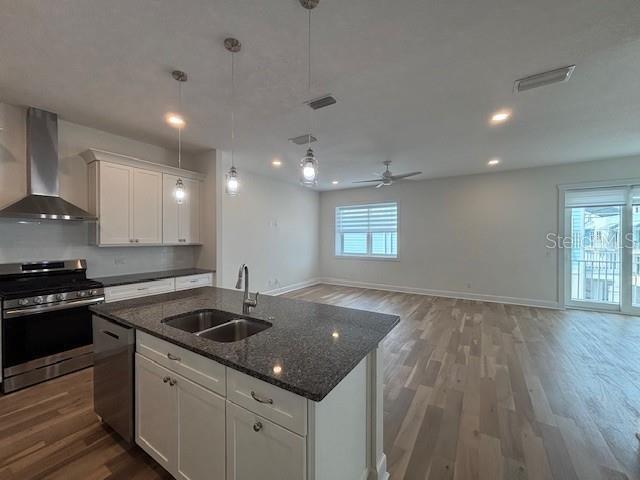 Building Photo - 821 Oak Bend Ln