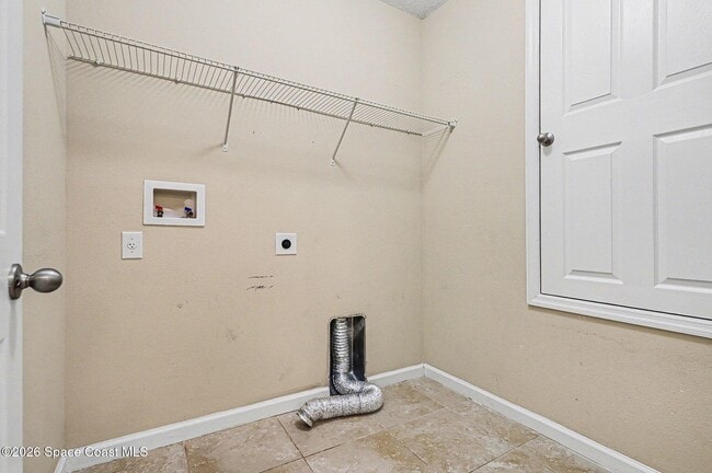 Building Photo - 2712 Snapdragon Dr NW