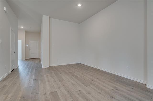 Building Photo - 2931 Shetland Dr