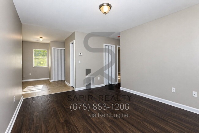 Building Photo - 2853 Belvedere Ln