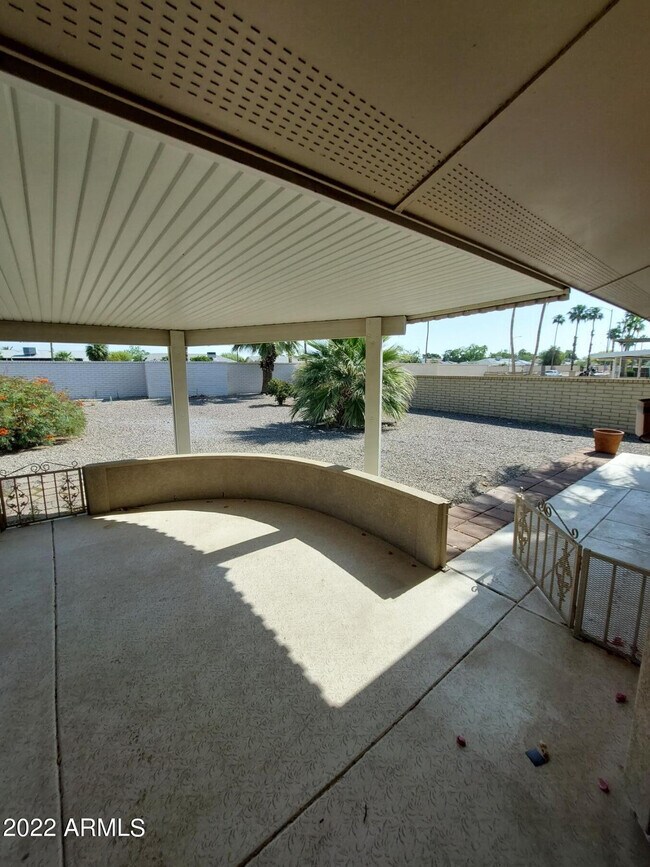 Building Photo - 13204 W Hyacinth Dr