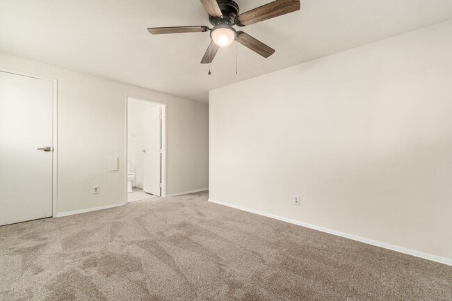 Building Photo - Updated 4 Bedroom, 2 Full Bath Ranch Home!!