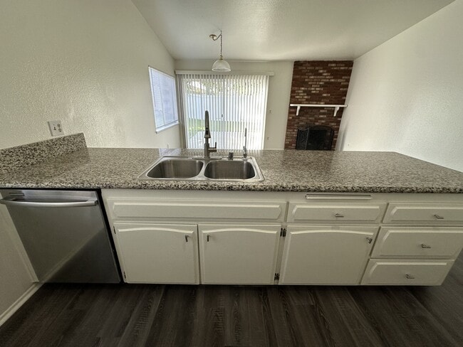 Building Photo - 2419 S Cucamonga Ave