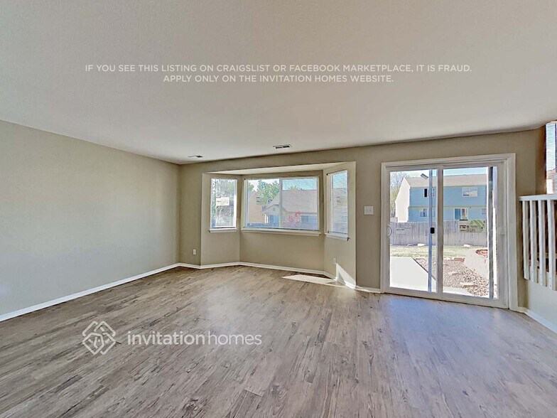 Building Photo - 5280 E 129th Way
